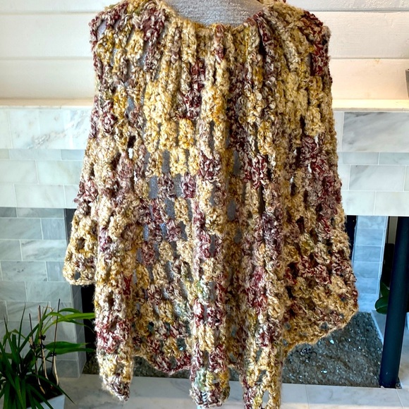 Hand Made Open Knit Poncho Ons Size EUC - Picture 5 of 8